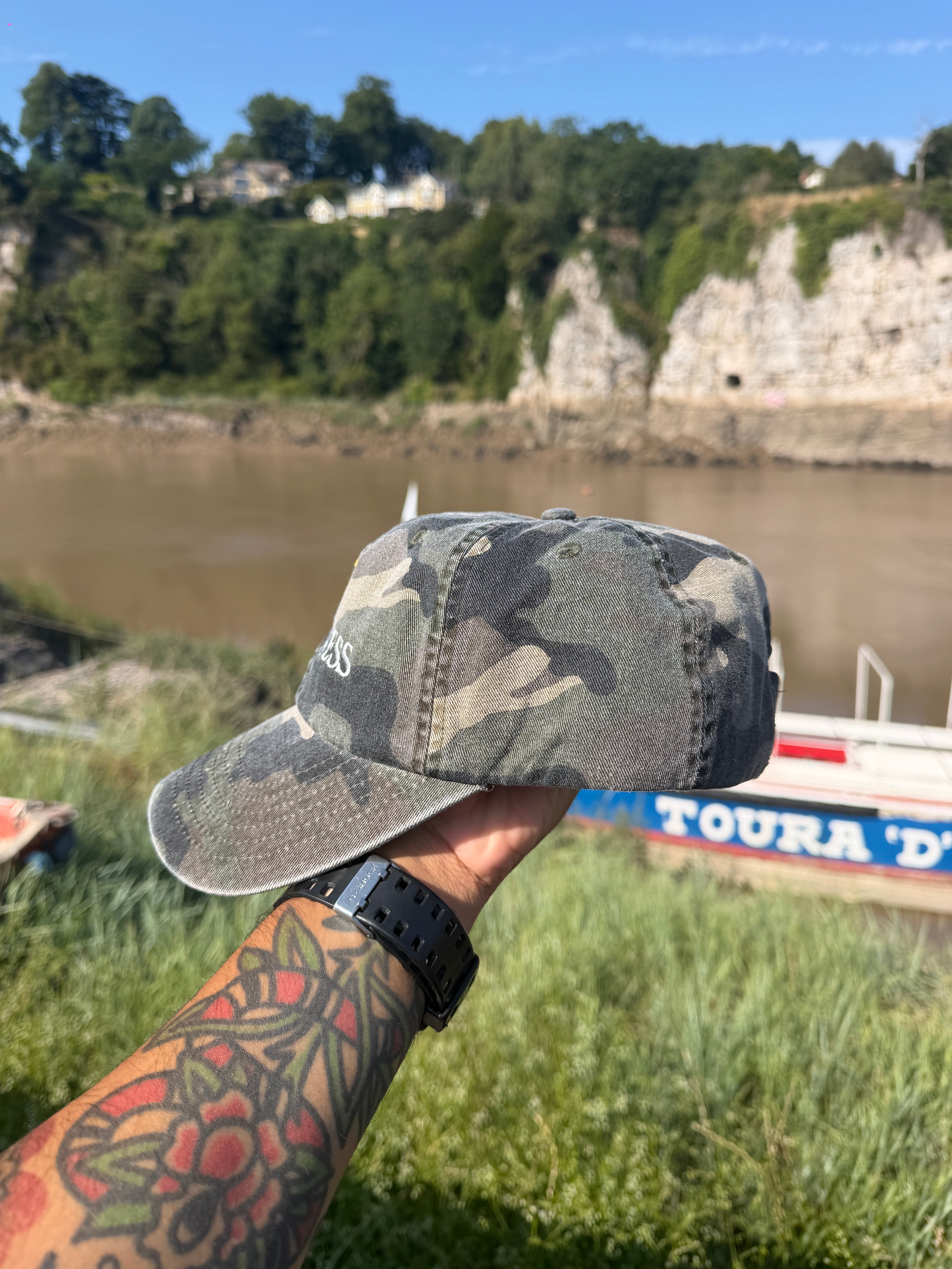Guinness Vintage Style Camouflage Dad Cap – Embroidered Logo  – Beer & Irish Pub Hat