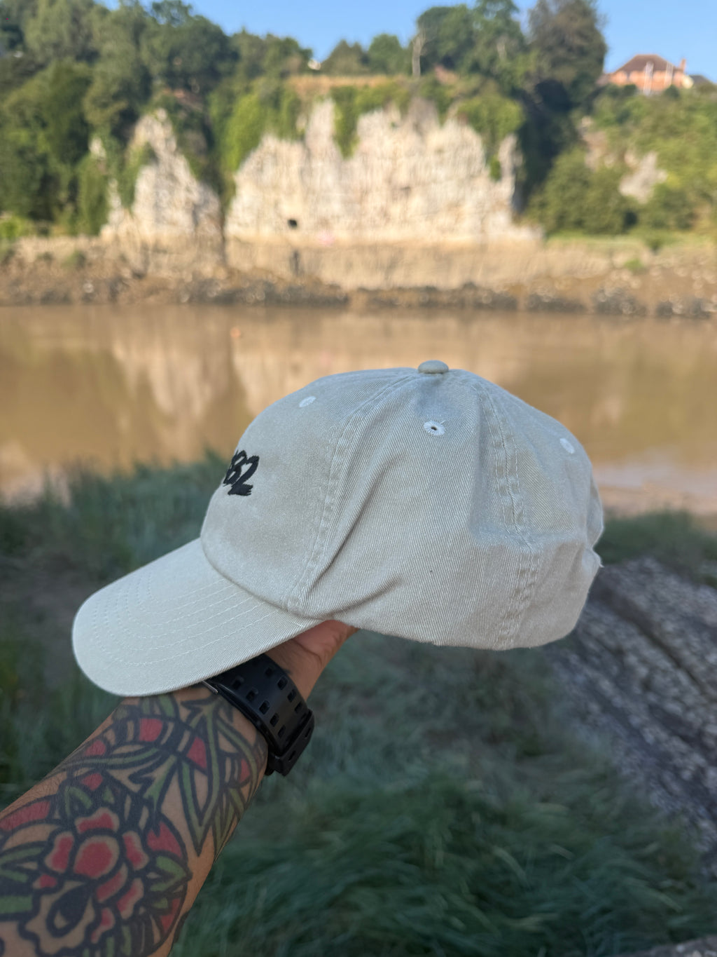 Blink-182 Embroidered Dad Cap – Cream Adjustable Strapback – Pop Punk Band Hat