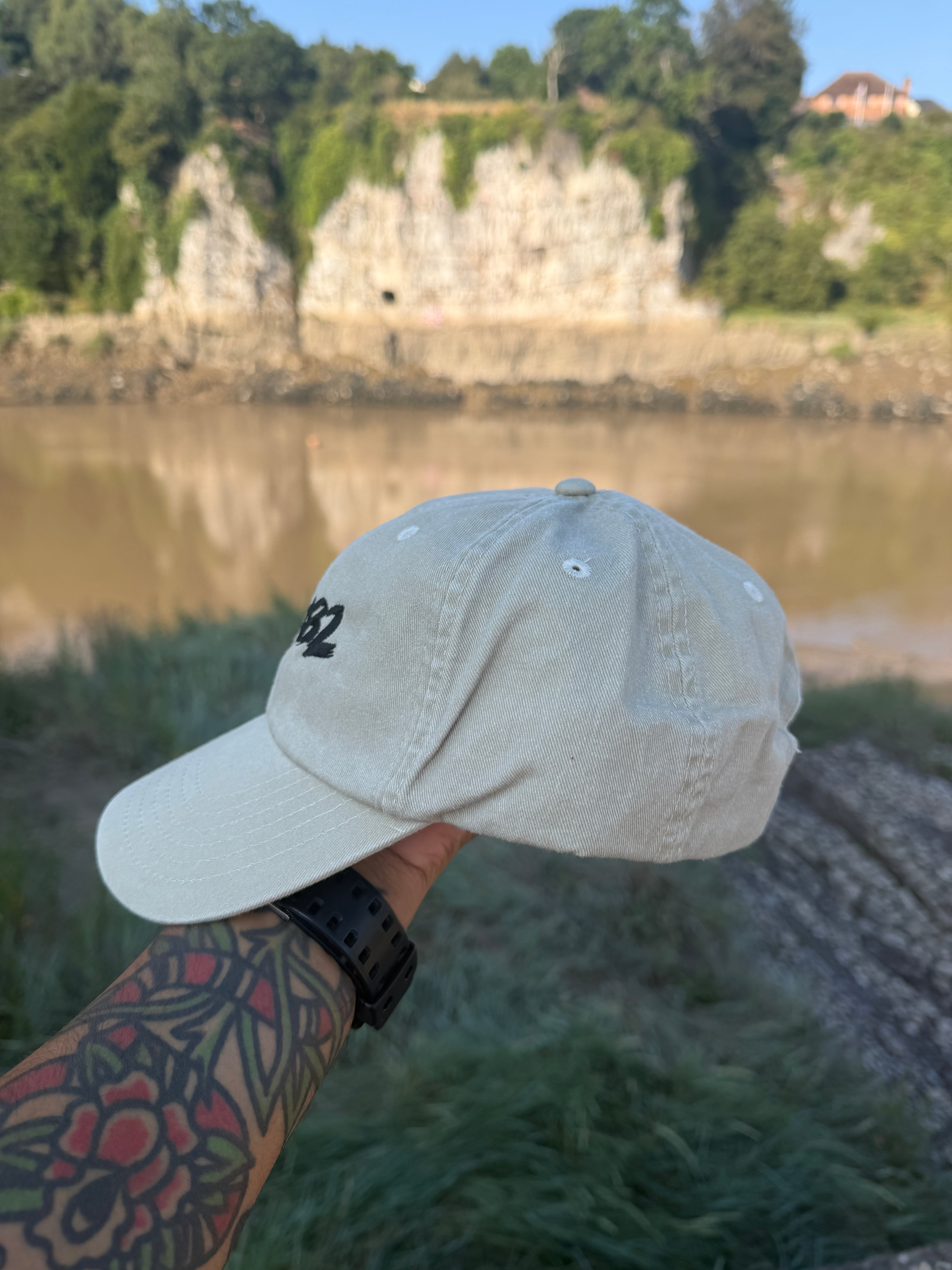Blink-182 Embroidered Dad Cap – Cream Adjustable Strapback – Pop Punk Band Hat