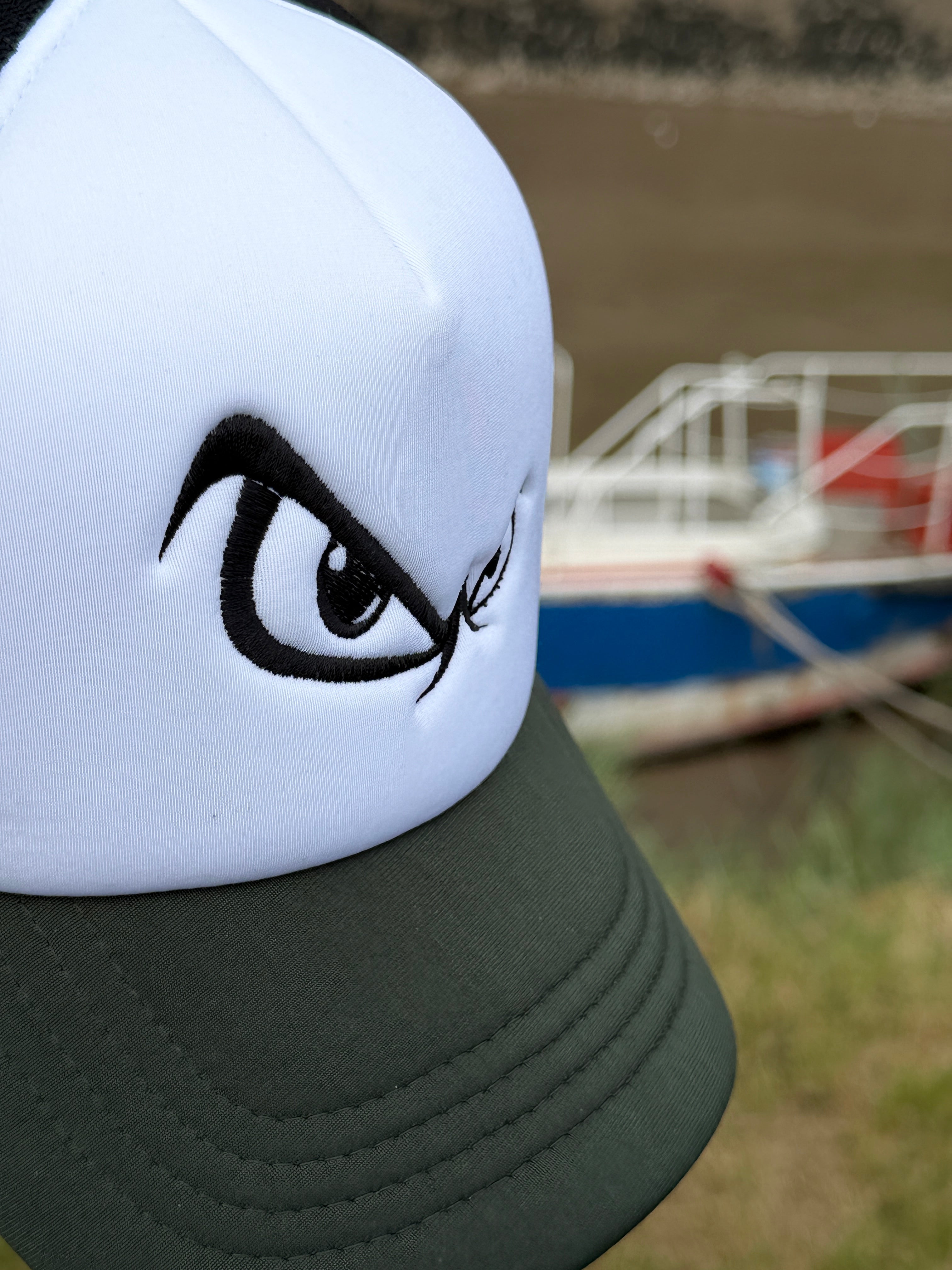 Eyes Snapback
