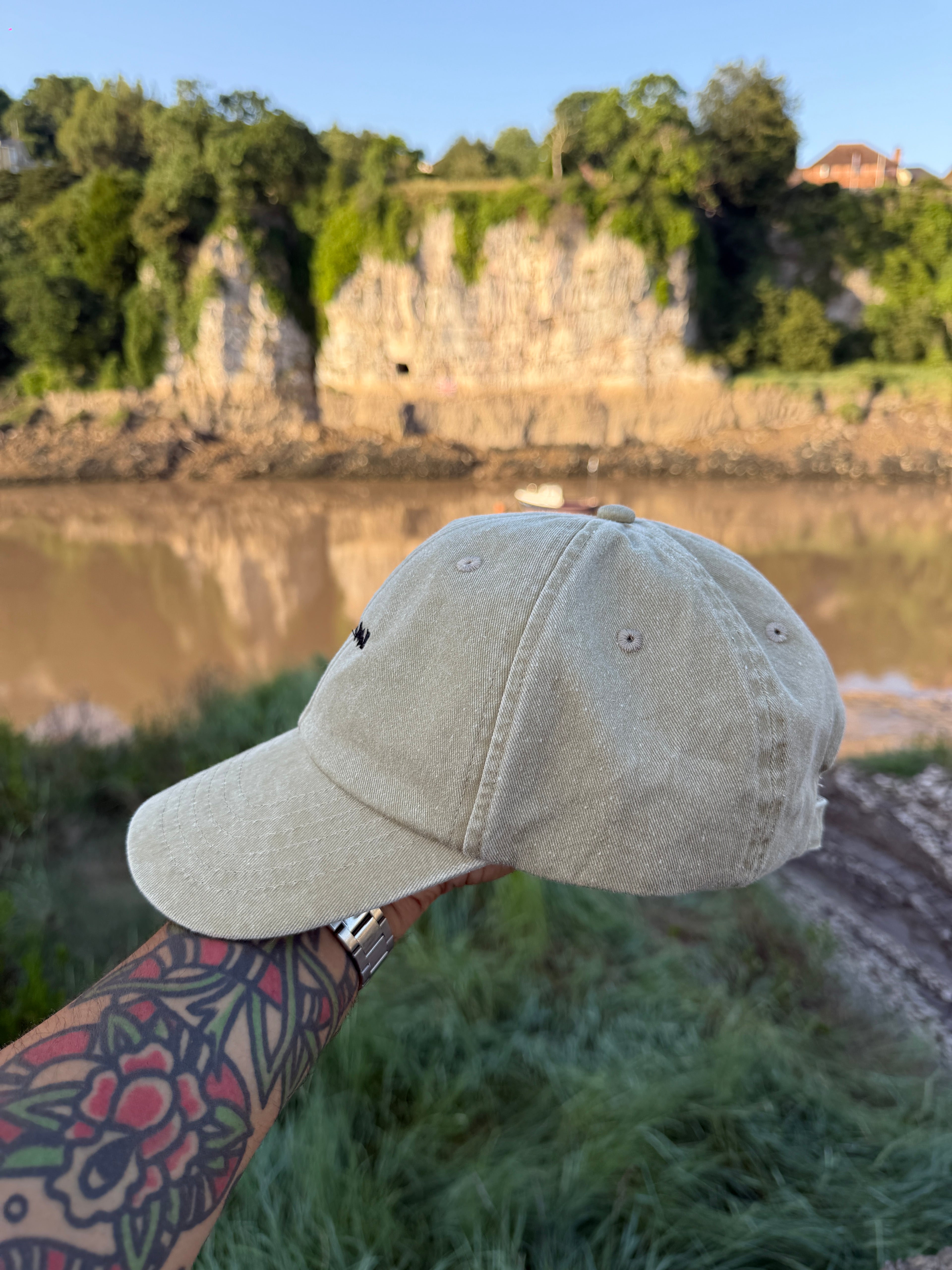 Kiss Me Fade Beige Baseball Cap